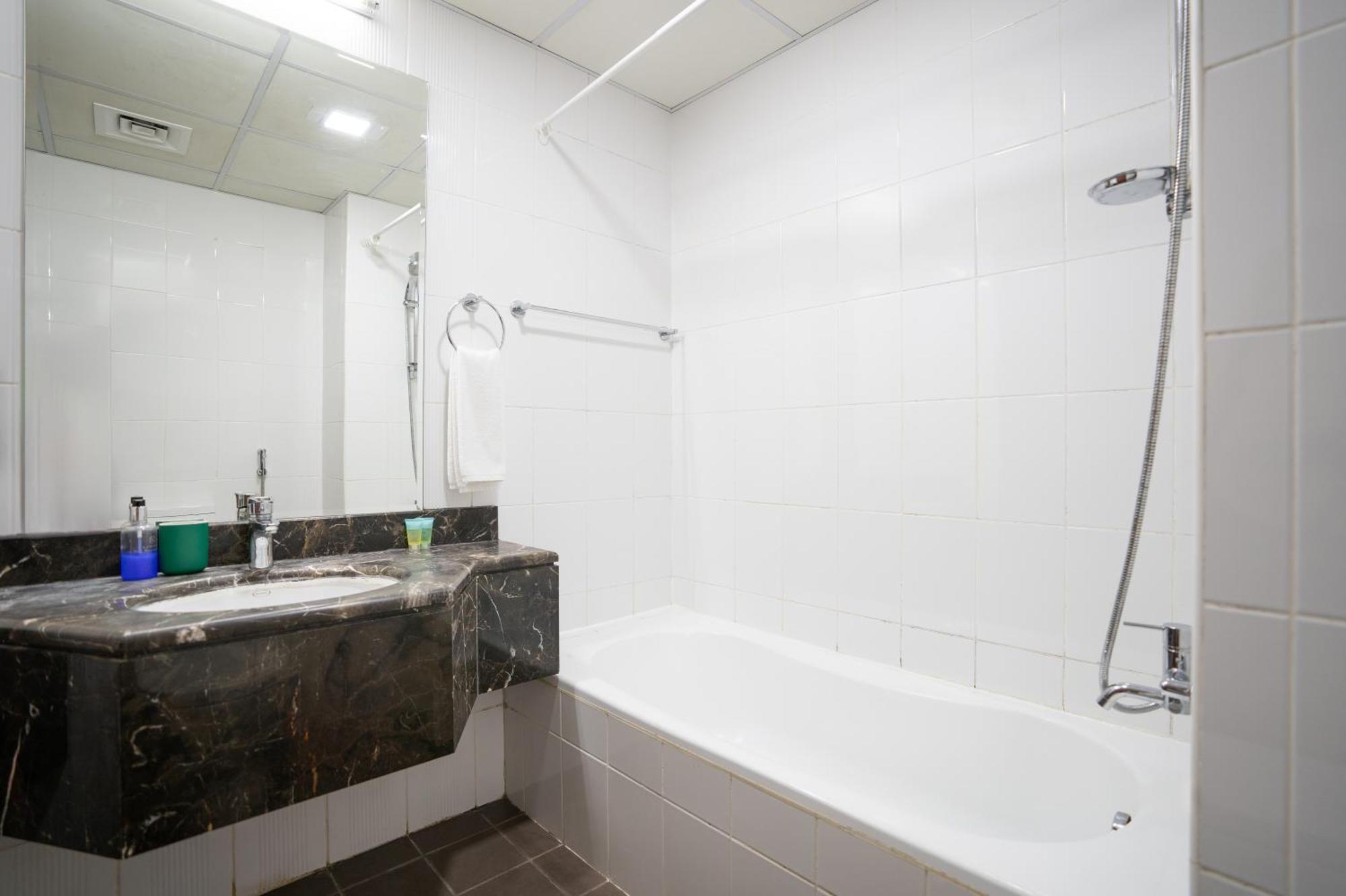 Rh- Perfect Downtown Getaway For Couple, Near Dubai Mall Extérieur photo